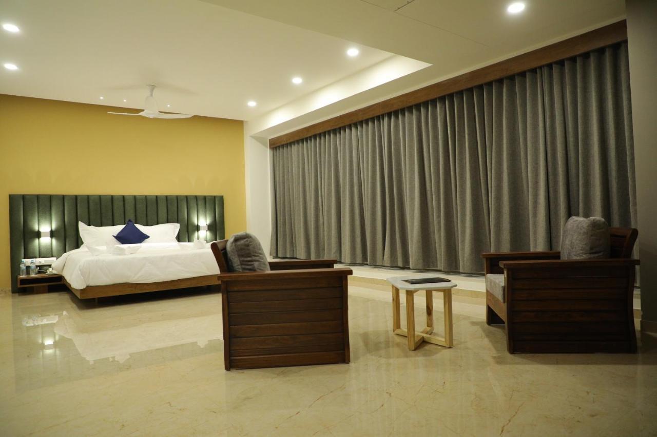 Vits The Somnath Gateway Hotell Eksteriør bilde