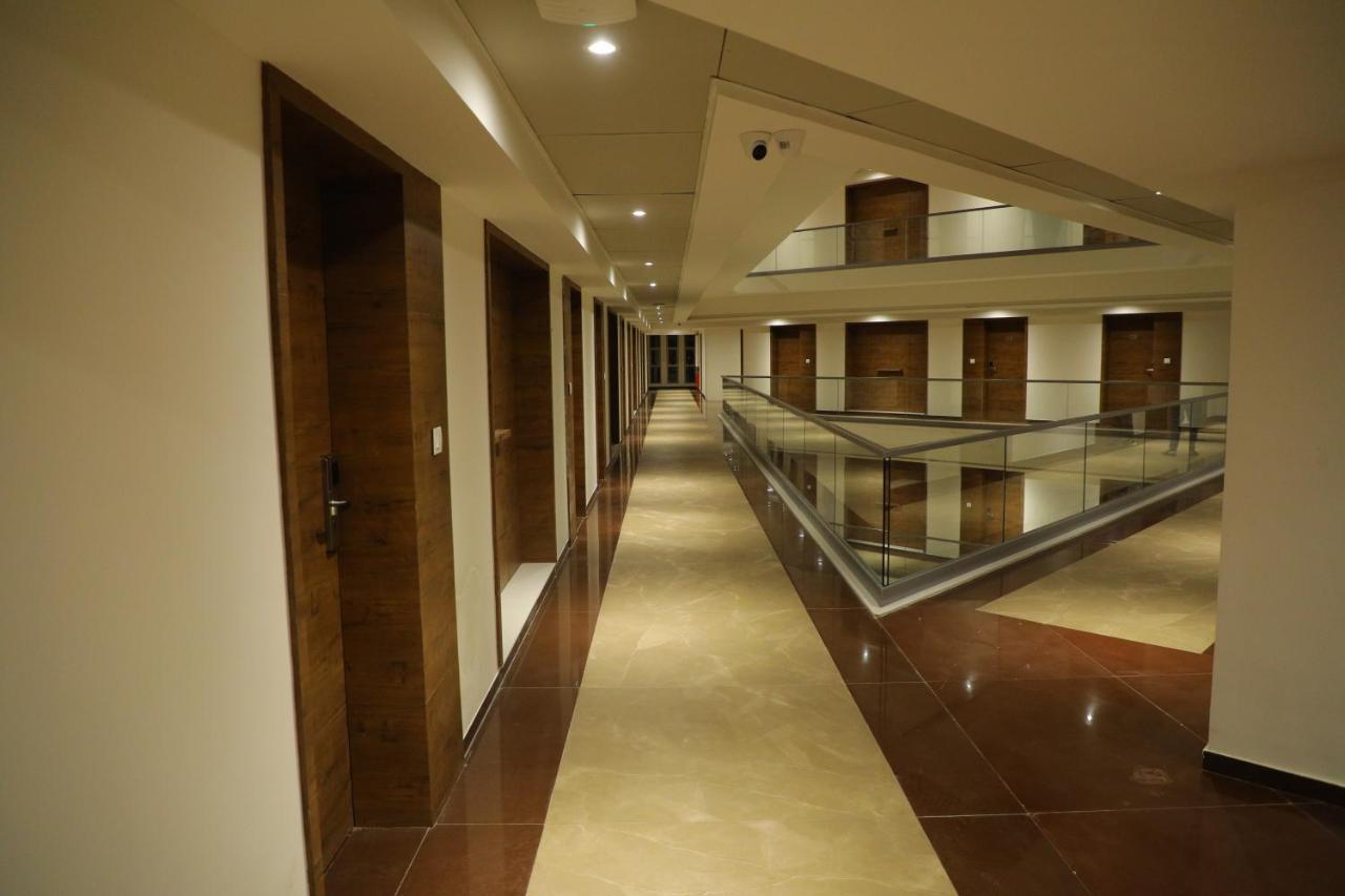 Vits The Somnath Gateway Hotell Eksteriør bilde