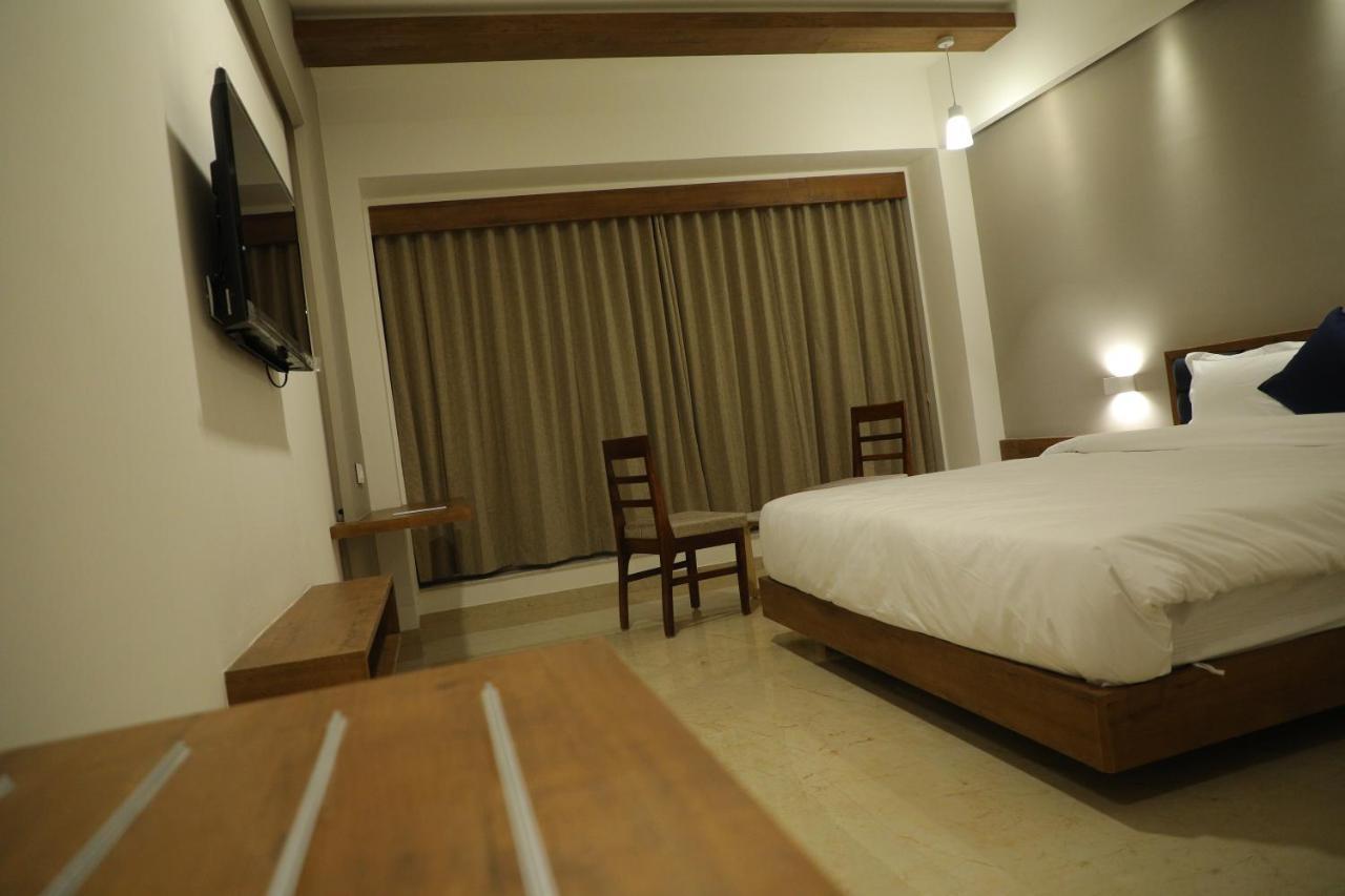 Vits The Somnath Gateway Hotell Eksteriør bilde