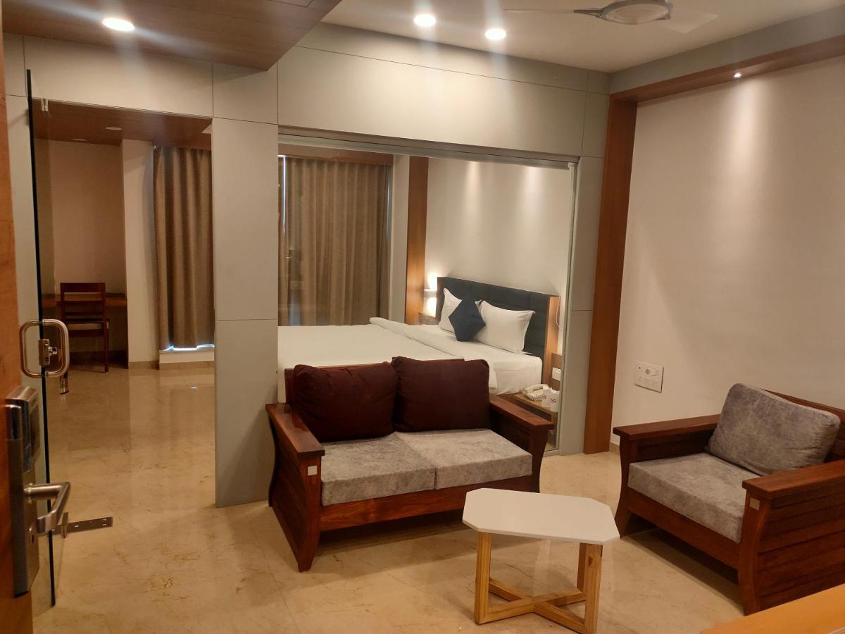 Vits The Somnath Gateway Hotell Eksteriør bilde